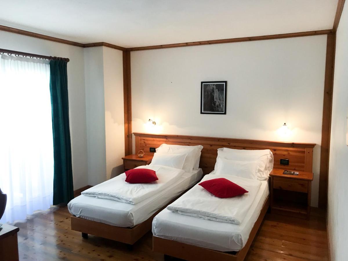 Hotel Garni Civetta Selva di Cadore Buitenkant foto